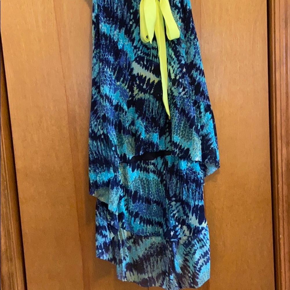 Express dress - Picture 4 of 6